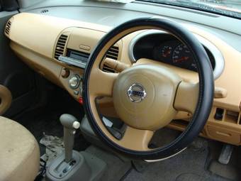 2002 Nissan March Photos