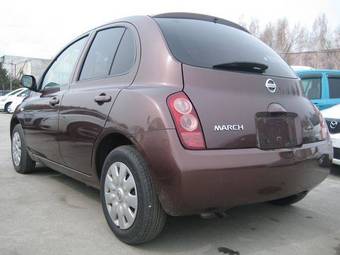 2002 Nissan March Photos