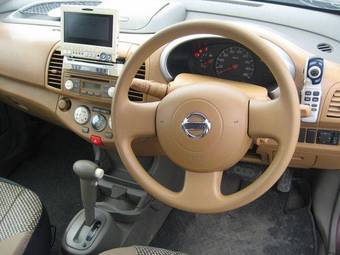 2002 Nissan March Photos