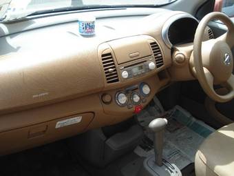 2002 Nissan March Photos