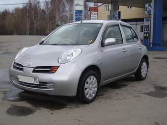 2002 Nissan March Photos