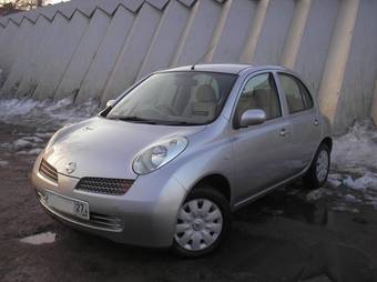 2002 Nissan March Images
