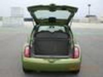 2002 Nissan March Photos