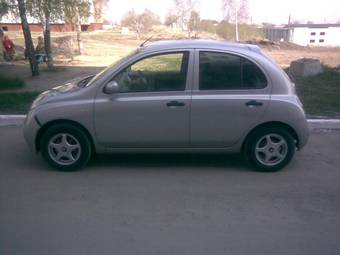2002 Nissan March Photos