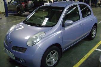2002 Nissan March Pictures