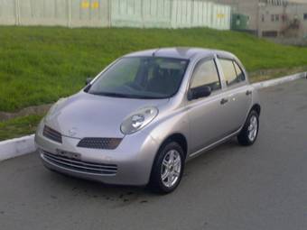 2002 Nissan March Photos