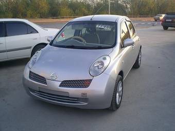 2002 Nissan March Photos