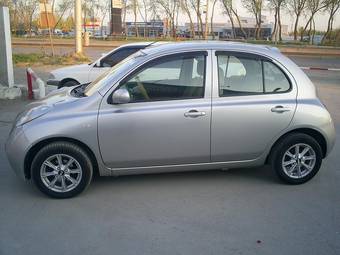 2002 Nissan March Photos