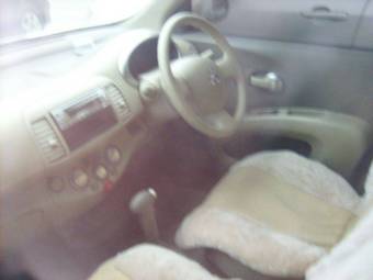 2002 Nissan March Photos