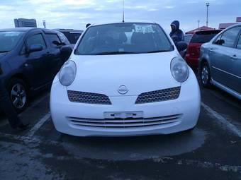 2002 Nissan March Photos