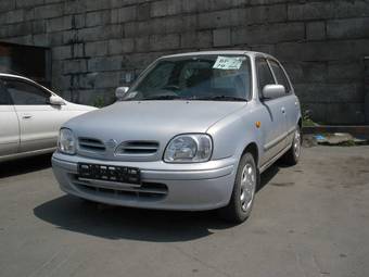 2002 Nissan March Photos