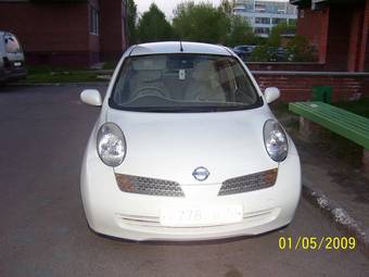 2002 Nissan March Photos