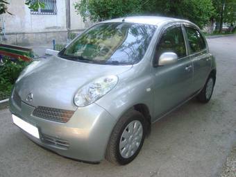 2002 Nissan March Pictures