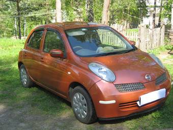 2002 Nissan March Photos