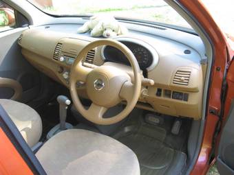 2002 Nissan March Photos