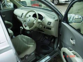 2002 Nissan March Pictures