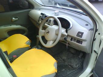2002 Nissan March Pictures