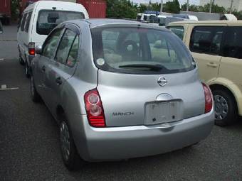 2002 Nissan March Photos