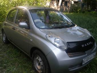 2002 Nissan March Photos