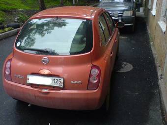 2002 Nissan March Pictures