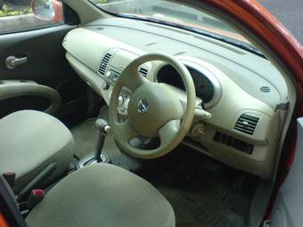 2002 Nissan March Photos
