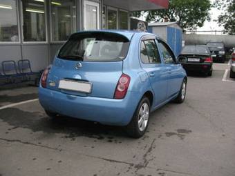2002 Nissan March Pictures