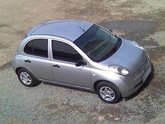 2002 Nissan March Pictures