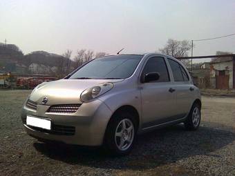 2002 Nissan March Photos