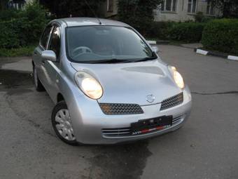 2002 Nissan March Pictures