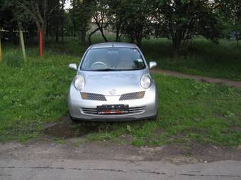 2002 Nissan March Photos