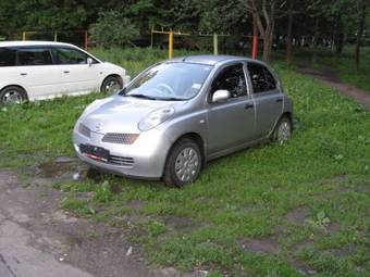 2002 Nissan March Pictures