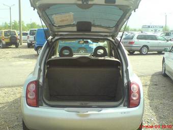 2002 Nissan March Photos
