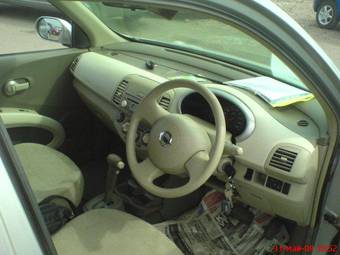 2002 Nissan March Photos