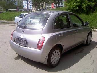 2002 Nissan March Pictures