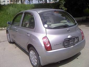 2002 Nissan March Photos