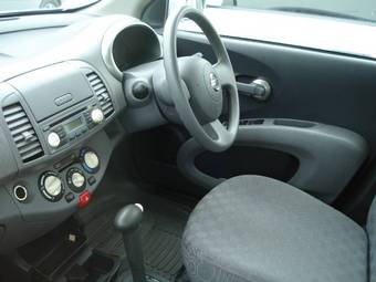 2002 Nissan March Pictures