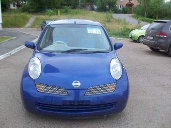 2002 Nissan March Pictures