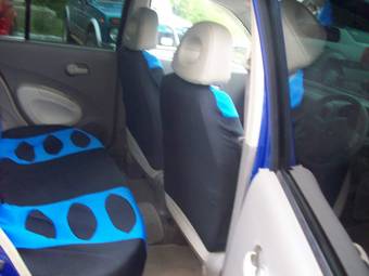 2002 Nissan March Images