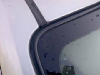 2002 Nissan March Pictures