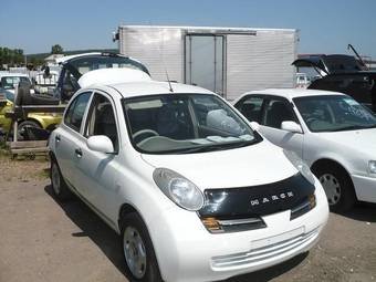 2002 Nissan March Photos