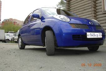 2002 Nissan March Photos