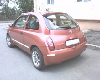 2002 Nissan March Photos