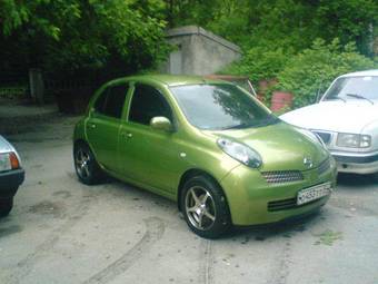 2002 Nissan March Pictures