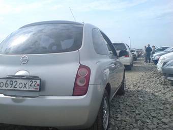 2002 Nissan March Pictures