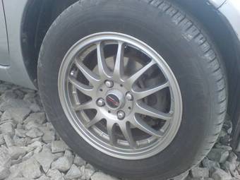 2002 Nissan March Photos