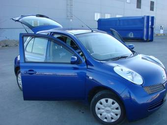 2002 Nissan March Pictures