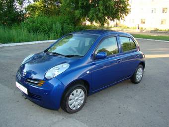 2002 Nissan March Photos