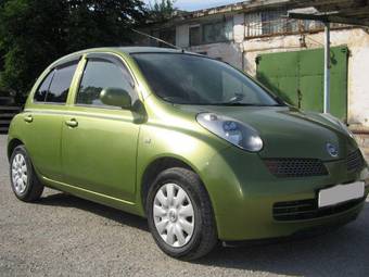 2002 Nissan March Photos