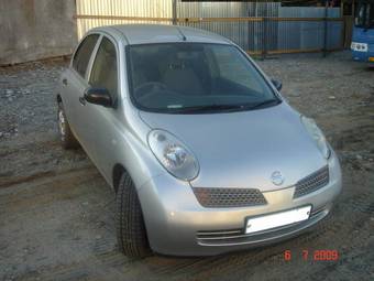 2002 Nissan March Photos