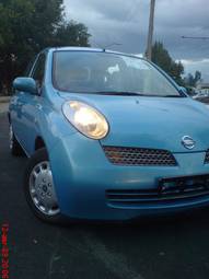 2002 Nissan March Photos